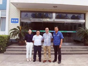 宁德时代质量总监岳嵩一行来世界杯官方网页版-世界杯(中国)精密指导工作